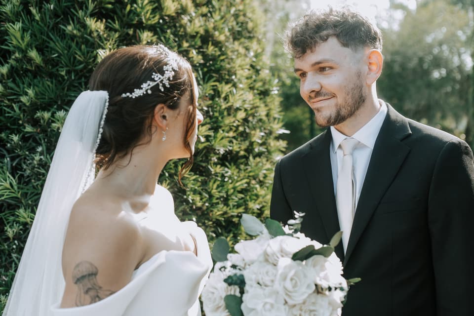 Leah + Colton — photograph 25 of 33