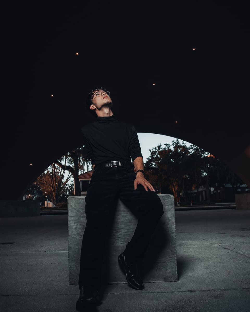 Jesse — photograph 3 of 18