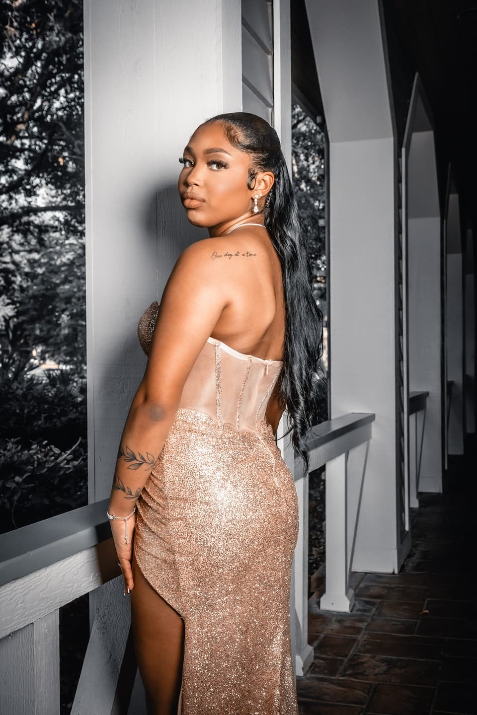 Prom — photograph 13 of 38
