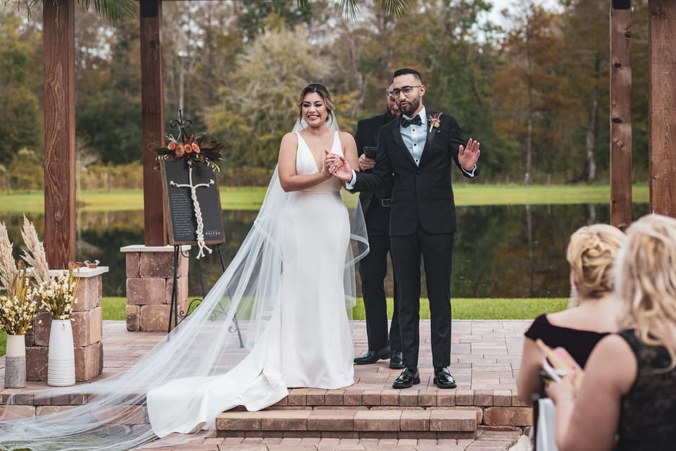 Alex + Kayel — photograph 13 of 22