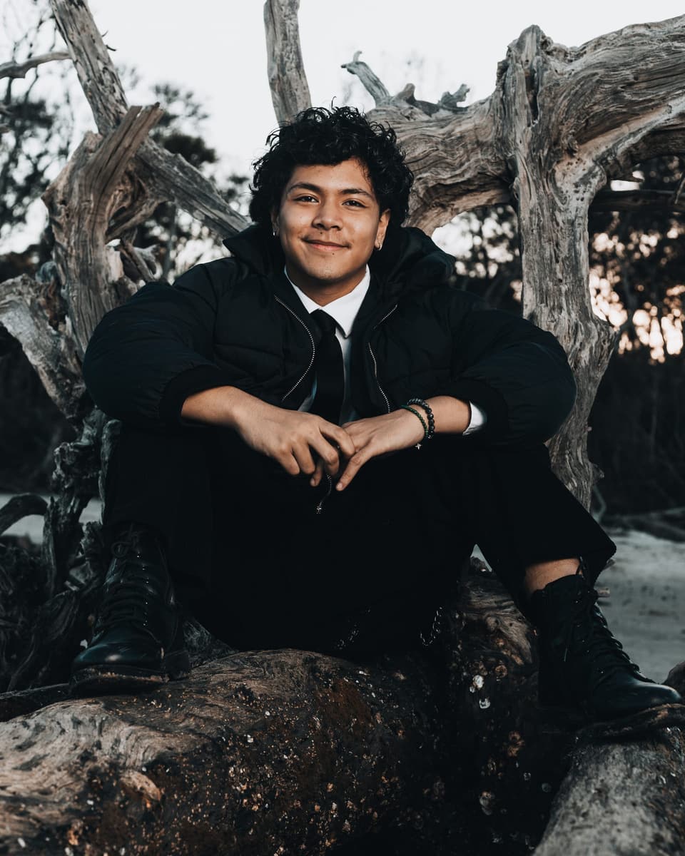 Seth — photograph 9 of 15