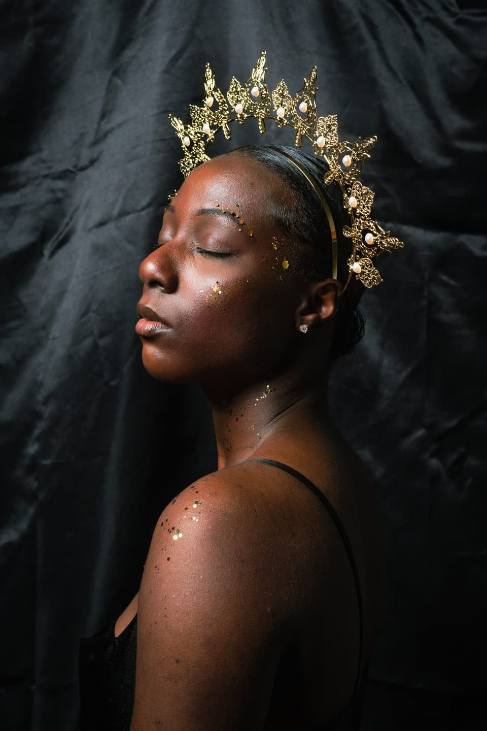 Sara — photograph 3 of 9