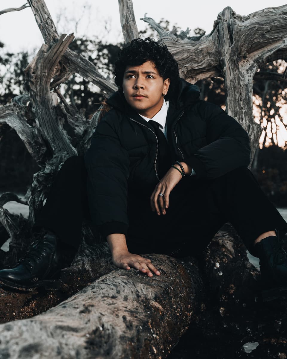 Seth — photograph 10 of 15