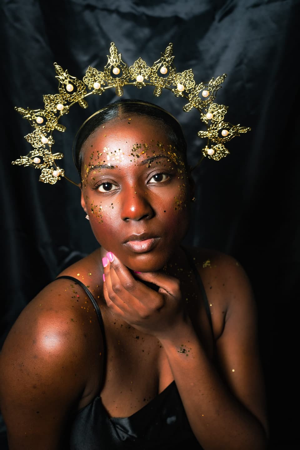 Sara — photograph 6 of 9
